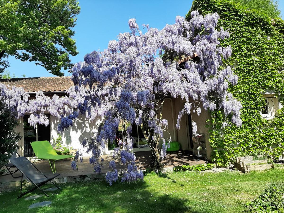 Sakura Acomodação com café da manhã Fontaine-le-Comte Exterior foto